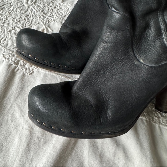 Felmini Distressed Leather Boots Made In Portugal - Picture 5 of 14